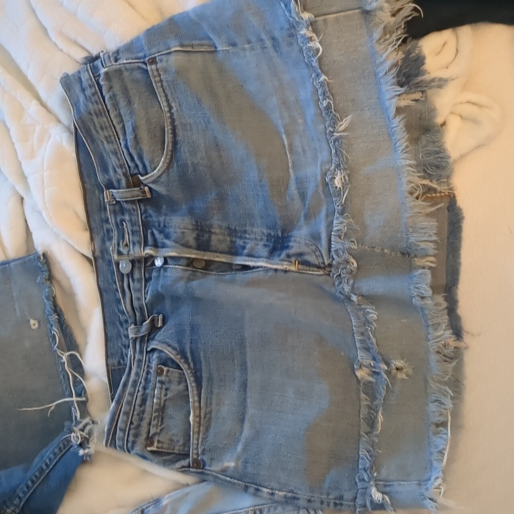 Vintage 501 Levi mid thigh skirt